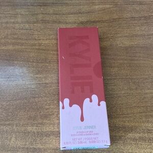 Brand New KYLIE LIP KIT!!